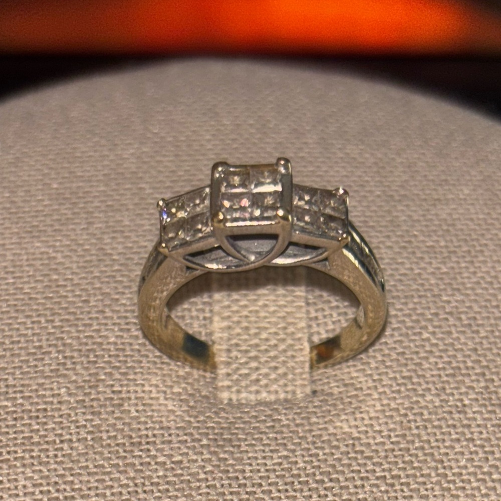 14 K White Gold 1 CT T.W. Quad Princess-Cut Diamond Three Stone Ring